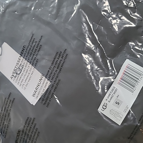 Ugg Blanket Wrap Sweater Jacket - Picture 5 of 5